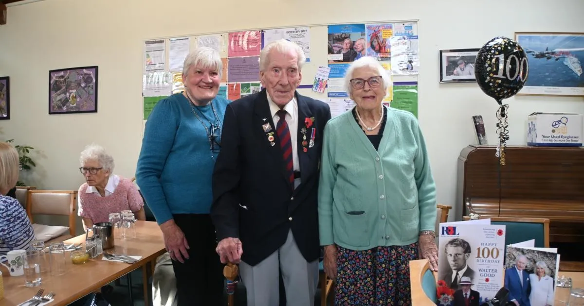 Former Coldstream Guard celebrates 100th birthday