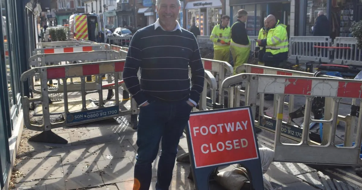 Contact Wars Henley 'gas repair works like a war zone'